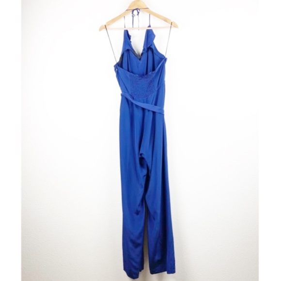 Yumi Kim Silk Blue Halter Wide Leg‎ Jumpsuit - Large - Picture 2 of 9